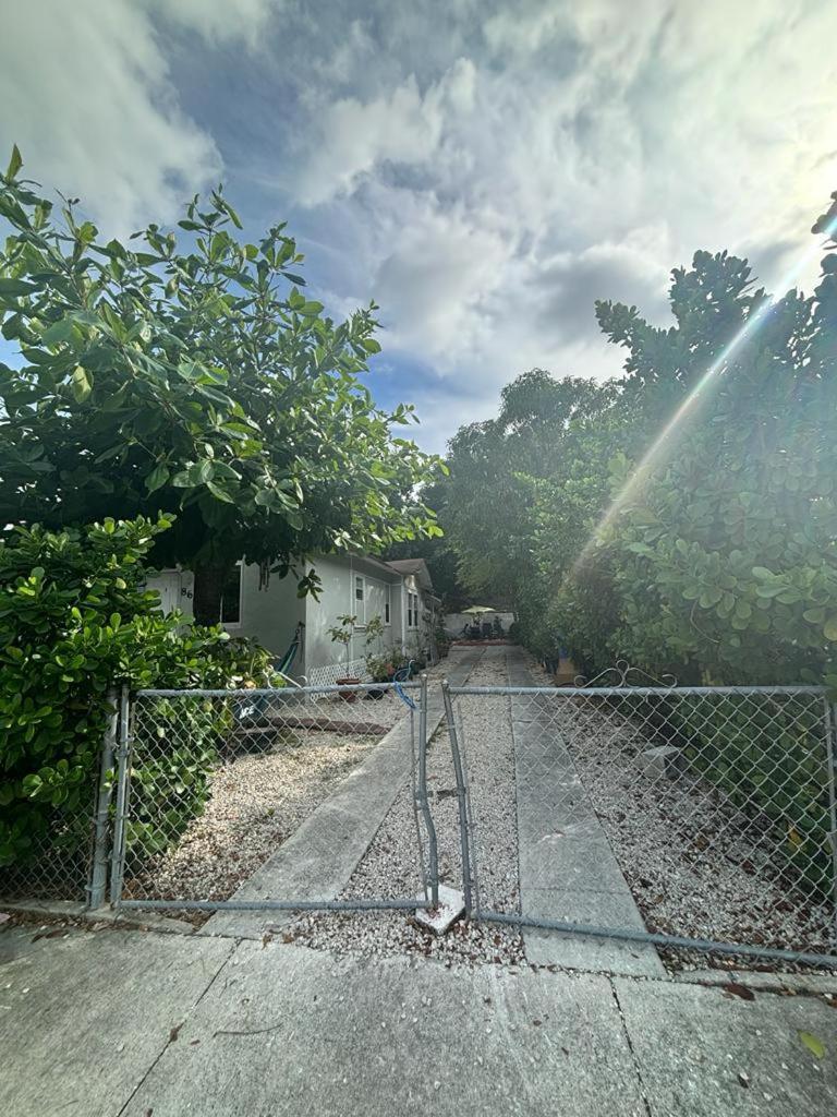 Beach Vibes 2 Bedrooms House Miami Esterno foto